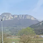 Ibis Budget Chambéry Sud Les Eaux