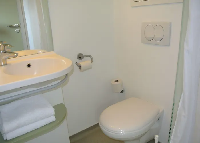 Hotel Ibis Budget Chambery Sud Les Eaux Challes-les-Eaux
