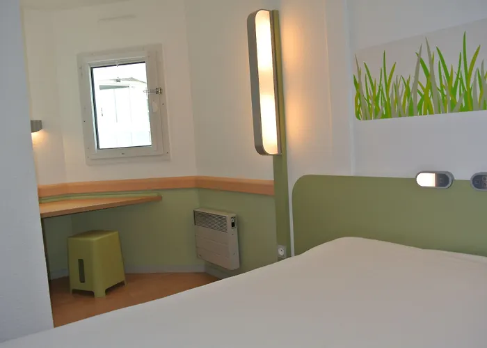 Ibis Budget Chambery Sud Les Eaux Hotel