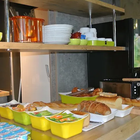 Hotel Ibis Budget Chambery Sud Les Eaux