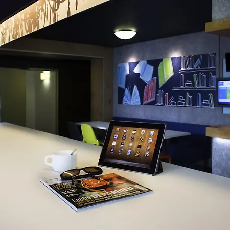 ホテル Ibis Budget Chambery Sud Les Eaux シャル・レ・ゾー