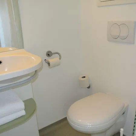 Hotel Ibis Budget Chambery Sud Les Eaux Challes-les-Eaux