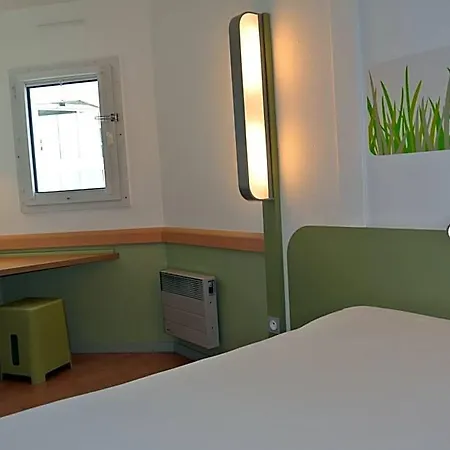 Hotel Ibis Budget Chambery Sud Les Eaux Challes-les-Eaux