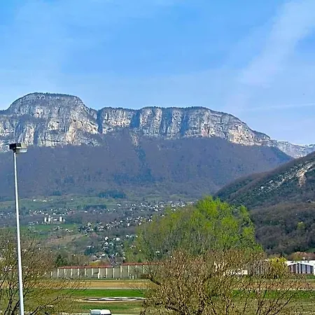 Hotel Ibis Budget Chambery Sud Les Eaux 2*