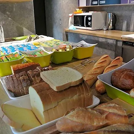Ibis Budget Chambery Sud Les Eaux Hotel 2*