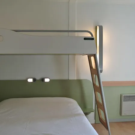 Hotel Ibis Budget Chambery Sud Les Eaux 2*